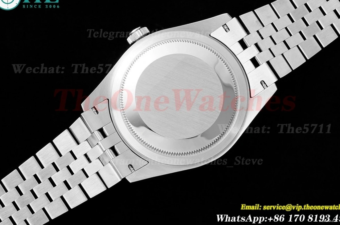 SS FNF Jubilee A9001 SS SkyDweller Blue Stk 42mm 326934  0219